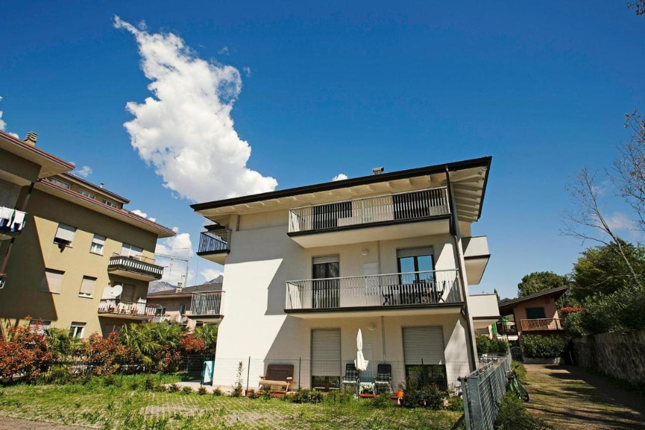 Appartamenti Lago Blu Riva del Garda Bagian luar foto